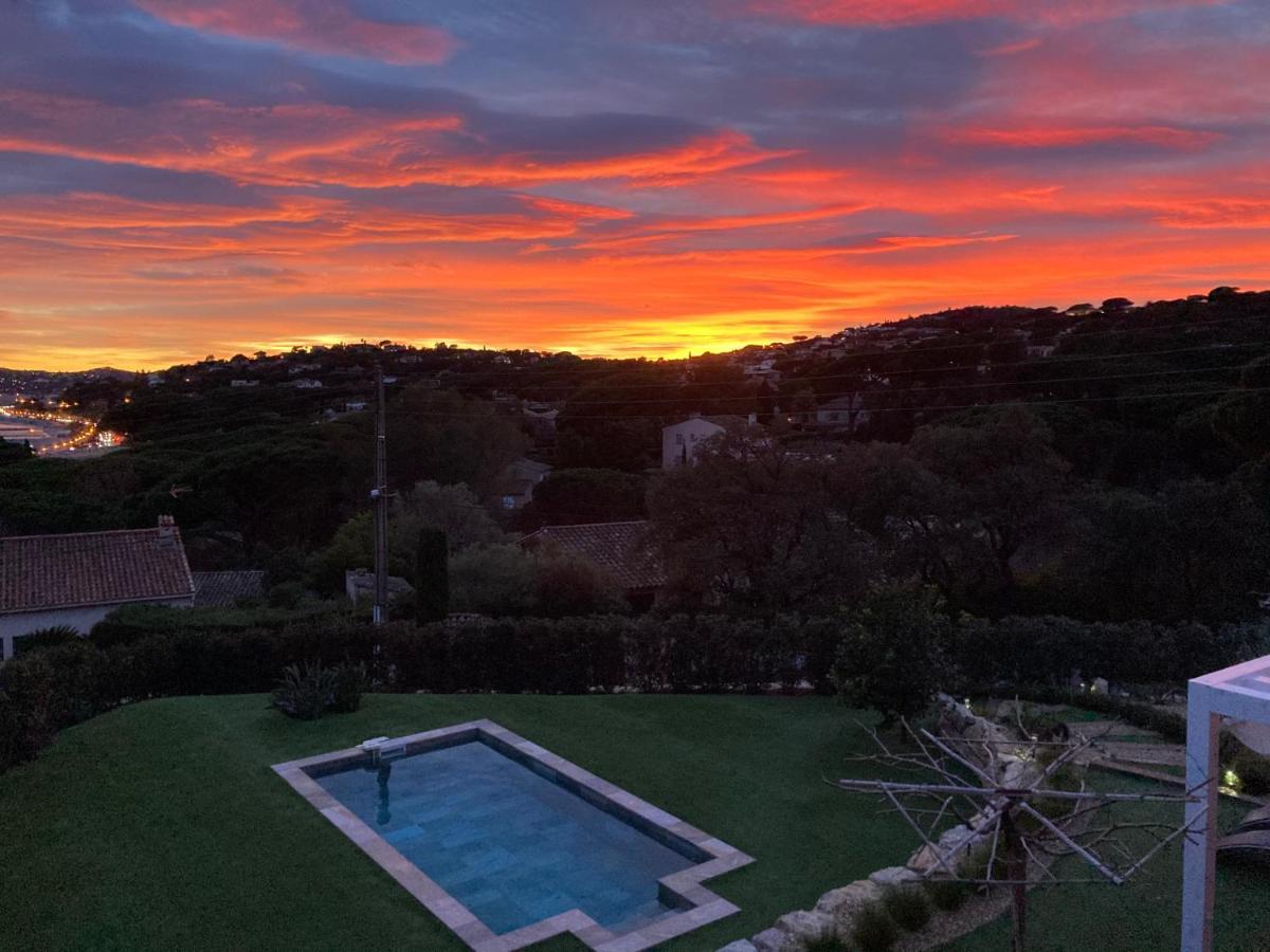 Ferienwohnung La Bastide du Soleil Sainte-Maxime Exterior foto