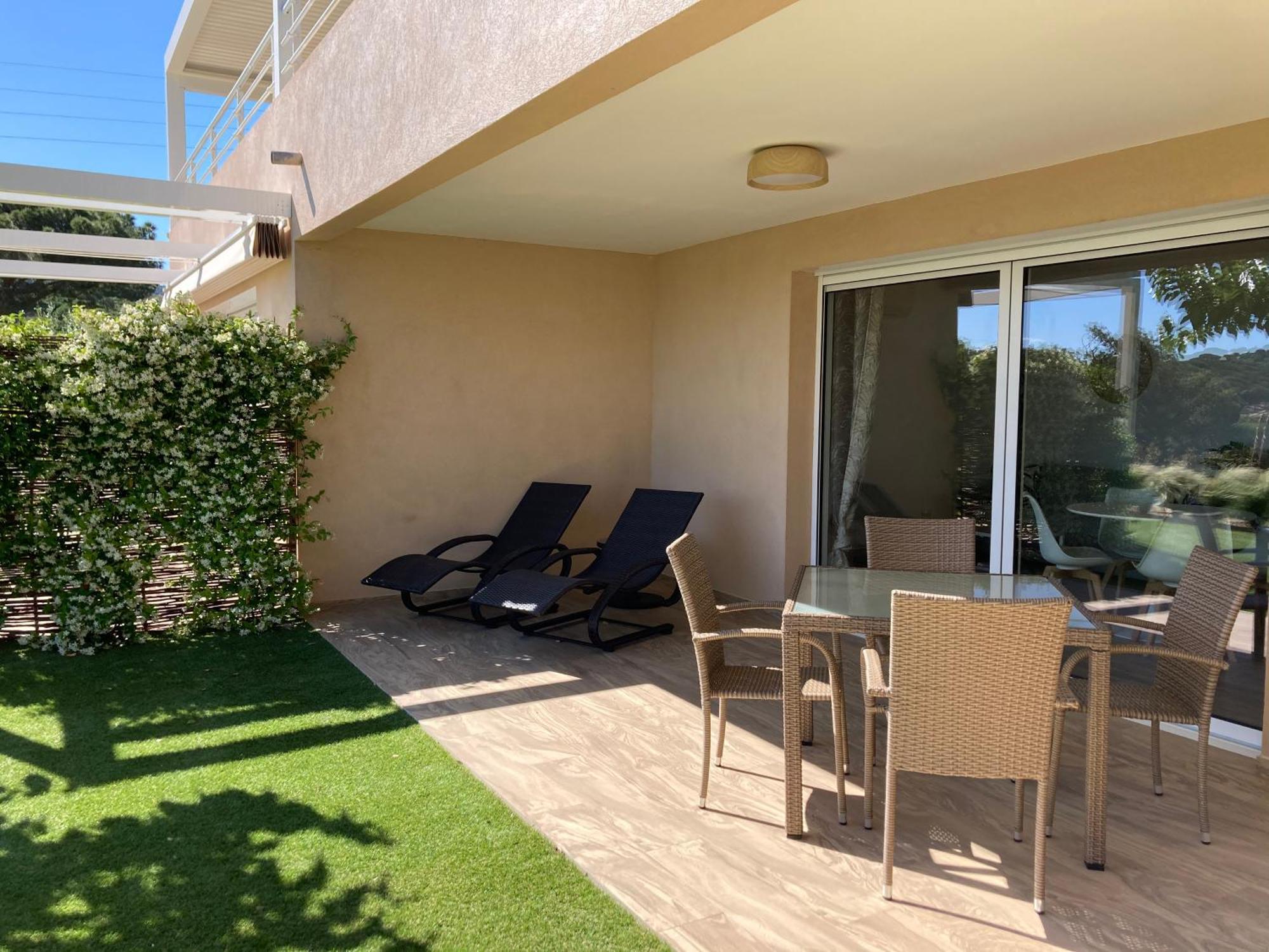 Ferienwohnung La Bastide du Soleil Sainte-Maxime Zimmer foto